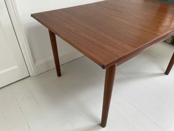 Mid Century Extendable Dining Table - Image 3