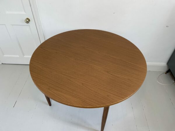 Mid Century Extendable round Dining Table - Image 4