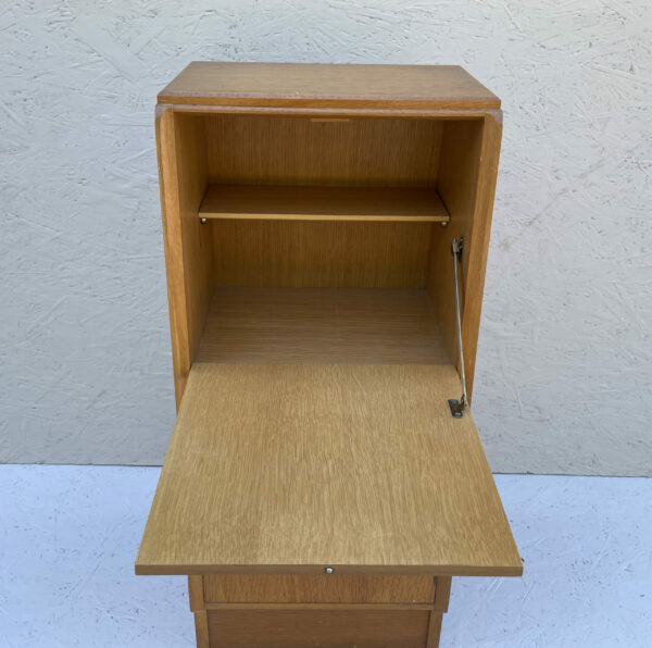 Vintage Oak G-Plan Brandon Bedside Cabinet - Image 2