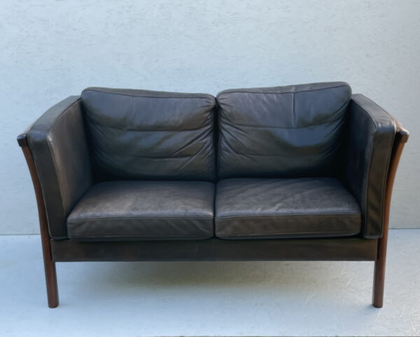 Danish Two Seater Leather And Slat Wood Sofa - Image 5