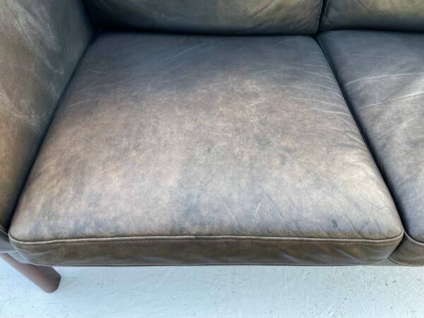 Danish Two Seater Leather And Slat Wood Sofa - Image 3