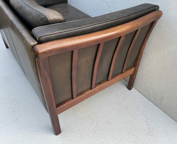 Danish Two Seater Leather And Slat Wood Sofa - Image 9