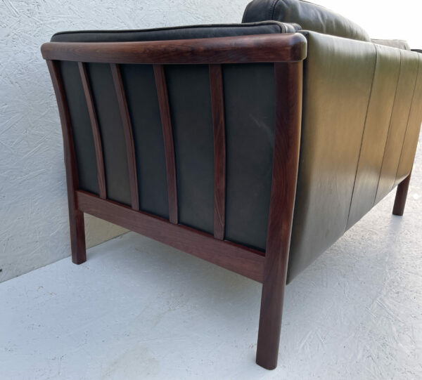 Danish Two Seater Leather And Slat Wood Sofa - Image 7