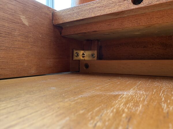 Mid Century Teak And Walnut Extendable Dining Table By Gordon Russell - Image 13