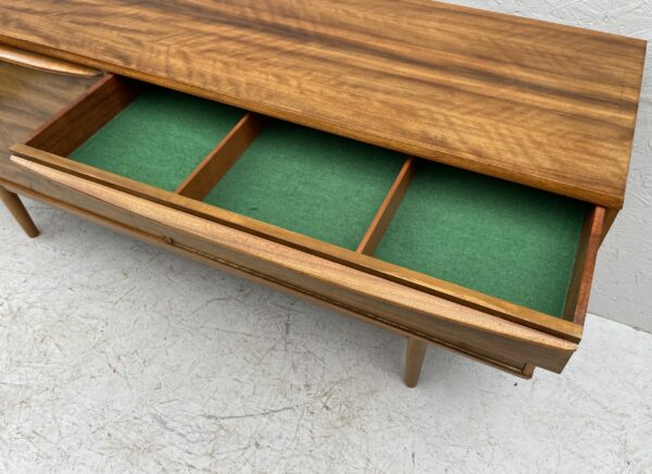 Compact, Vintage, Mid Century Sideboard By Morris Of Glasgow - Image 5