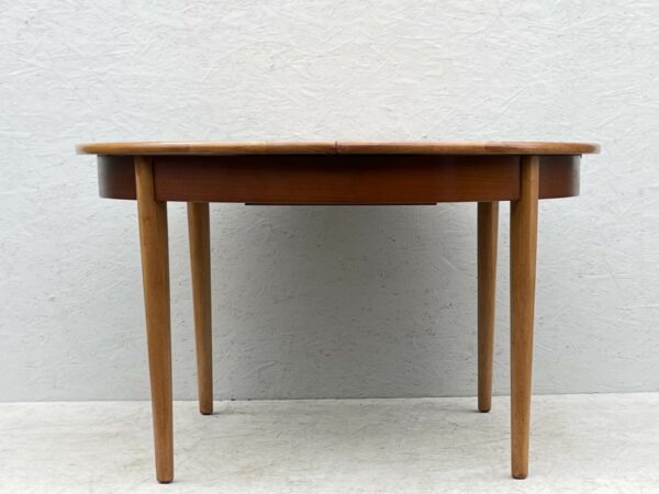 Mid Century, Round, Extendable, Teak Dining Table by Jentique - Image 6