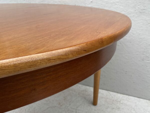 Mid Century, Round, Extendable, Teak Dining Table by Jentique - Image 8