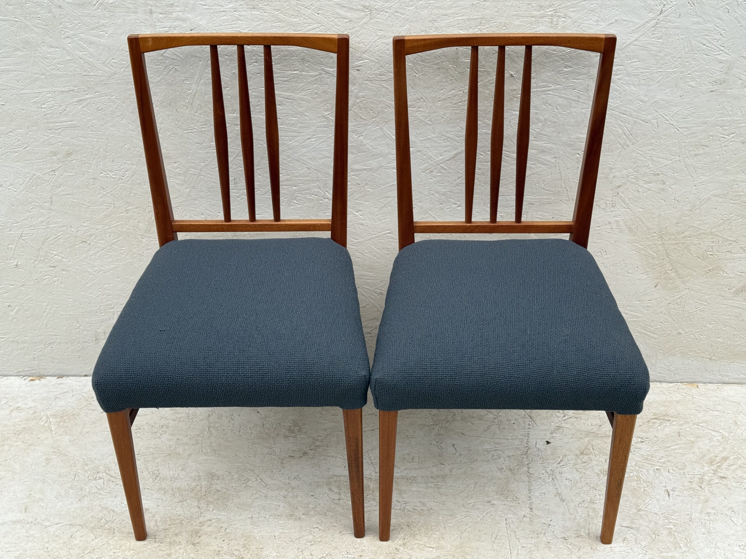 Set Of 8 Mid Century Dining Chairs By Gordon Russel - Image 7