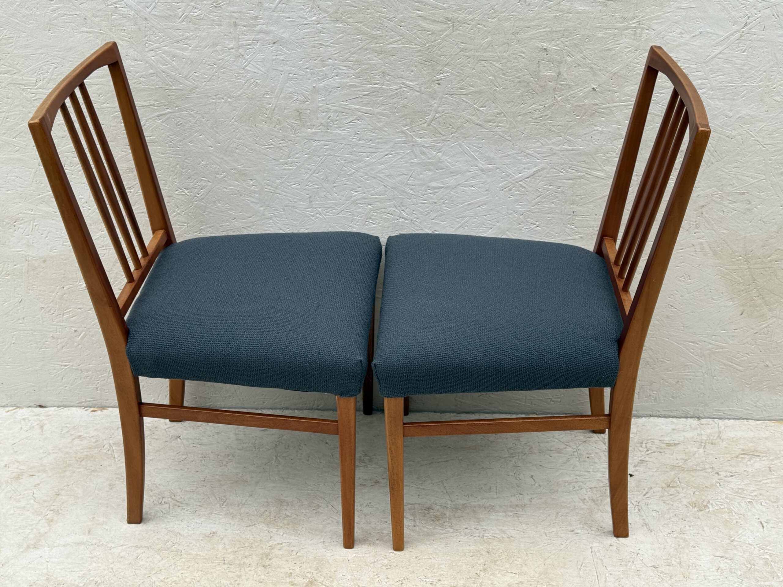 Set Of 8 Mid Century Dining Chairs By Gordon Russel - Image 10