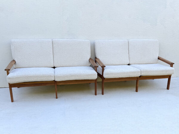 A Pair Of Danish Capella Two Seater Sofas By Illum Wikkelso For Niels Eilerson - Image 4