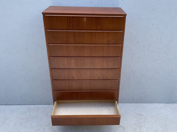 Mid Century Danish Teak Chest Of Drawers - Image 14