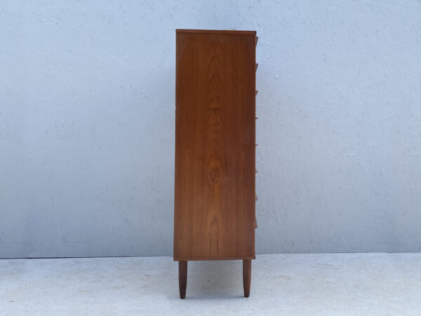 Mid Century Danish Teak Chest Of Drawers - Image 15