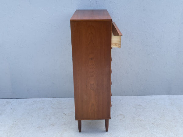Mid Century Danish Teak Chest Of Drawers - Image 17