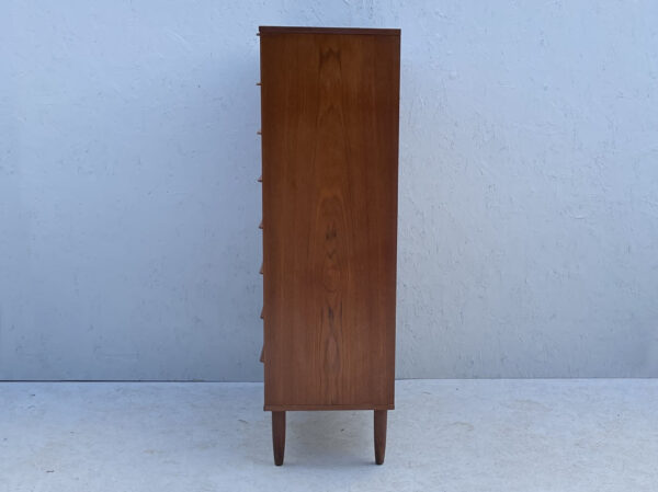 Mid Century Danish Teak Chest Of Drawers - Image 19