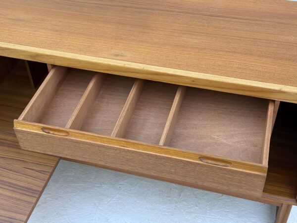 Small Mid Century Teak Media Sideboard - Image 7