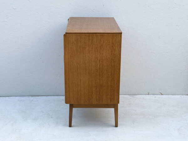 Small Mid Century Oak Sideboard, E Gomme For G Plan - Image 6