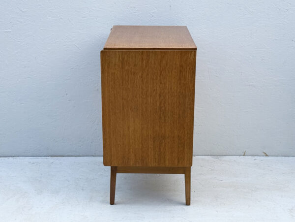 Small Mid Century Oak Sideboard, E Gomme For G Plan - Image 5