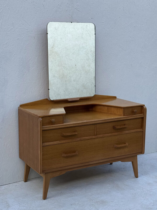 Mid Century Oak Dressing Table By E Gomme G Plan - Image 3