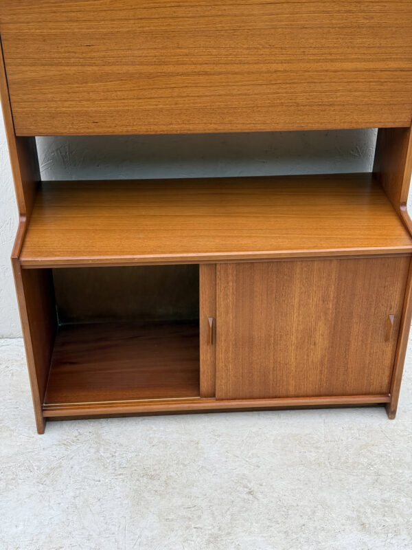 A Set Of Two Mid Century Teak Wall Units With Drinks Cabinet - Image 7